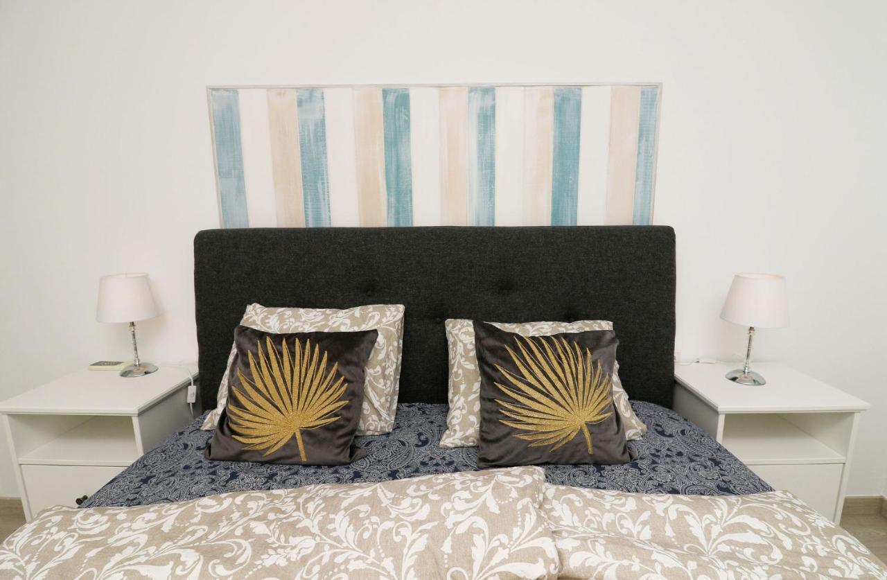 Family Apartment Walking Distance To The Sea And All Amenities Sitio de Calahonda Kültér fotó