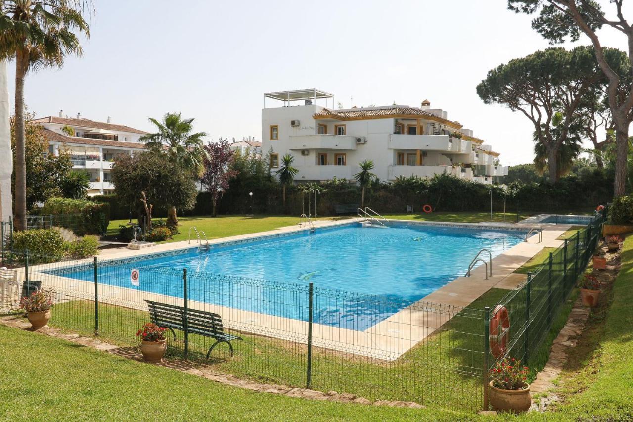 Family Apartment Walking Distance To The Sea And All Amenities Sitio de Calahonda Kültér fotó